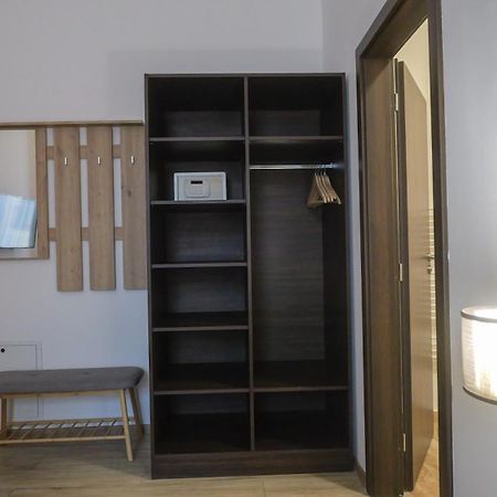 Premium City Centre Bedrooms Prešov Eksteriør billede
