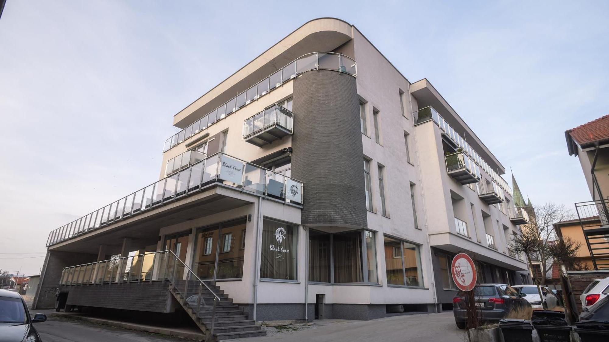 Premium City Centre Bedrooms Prešov Eksteriør billede